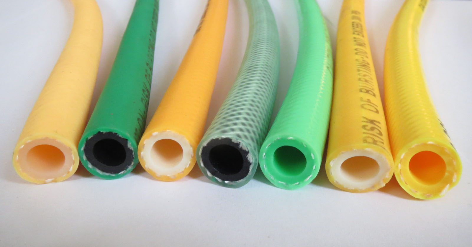 Characteristics of rubber and plastic insulated pipes